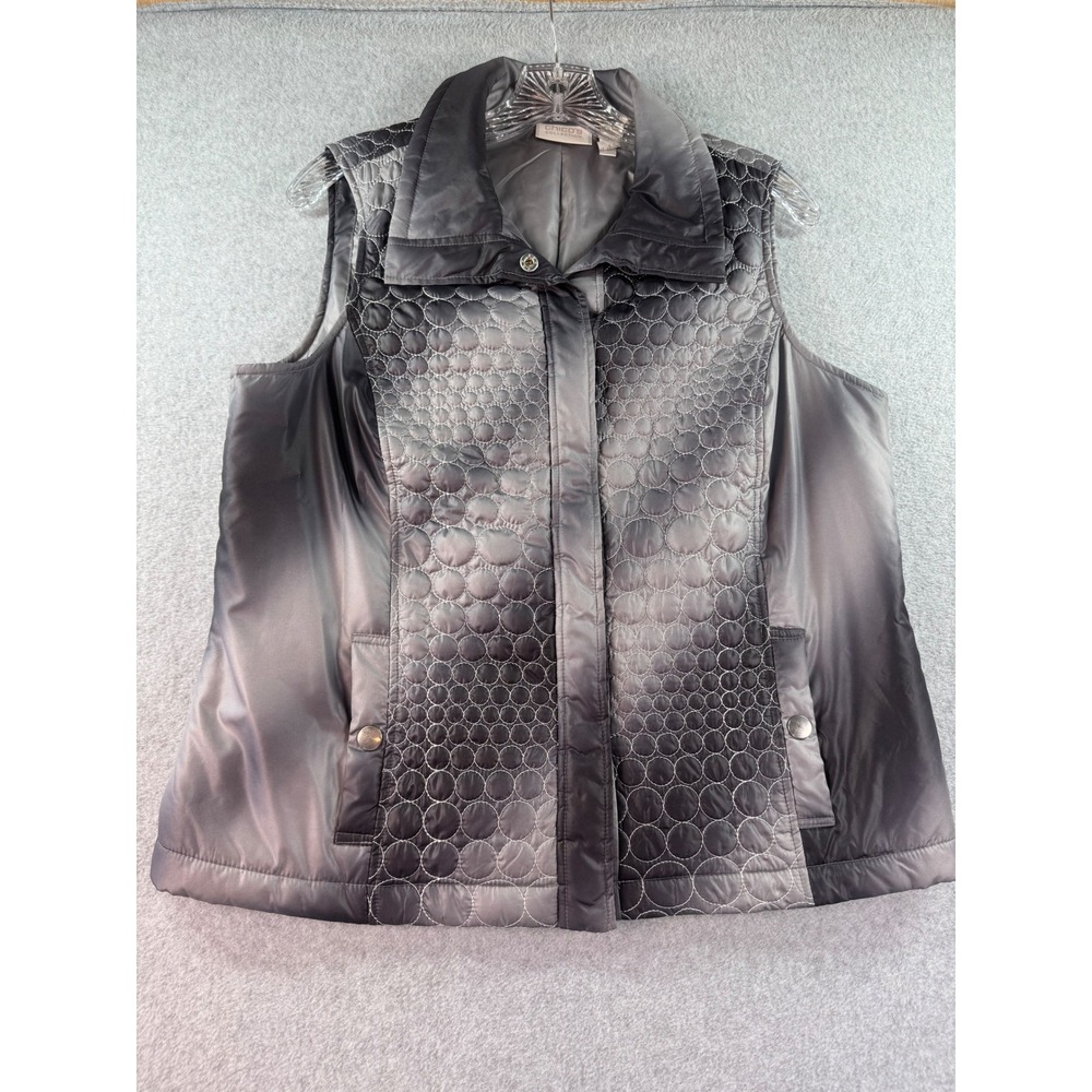 Chicos Collection Gray Ombre Quilted Vest Bubble Stitch Snap Front Size 1 Medium